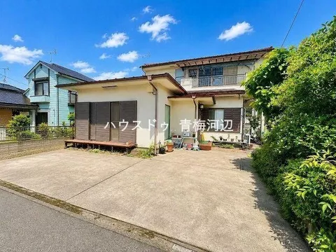 ＼【Specialized in Ome City!】House Do Ome Kabe／This is a used detached house in a nature-rich environment!