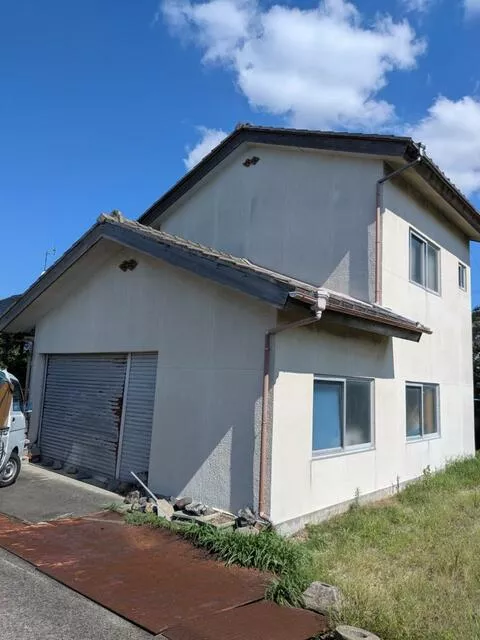 Nakado District, Tadotsu Town, Oaza Mitate (Tsushima-no-Miya Station) 2-story 4DK