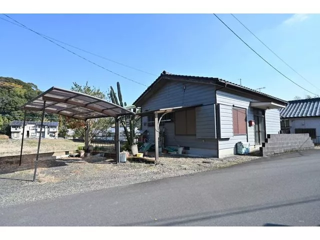 ■ Single-story 3DK house ■ 650m to Lawson Kamifukumotocho store ■ Tawawa Town Taniyama store...