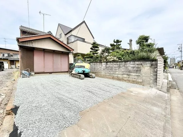 [Open House] Interior and exterior renovation planned / Seismic reinforcement construction / Parking for 2 cars in parallel
