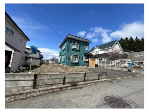 [Open House Held] [Under Renovation/Akasaka 2-chome] Parking for 5 cars in parallel / Land 92 tsubo / 2
