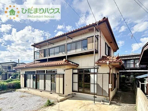 Chikusei City Okaseri (Shimodate Nikoko-mae Station) two-story building 4LDK