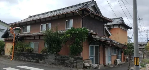 Usa-shi, Usa Oaza Nagasu (Buzen Nagasu station) 2F 7LDK

2F, 7LDK, 4.5 million yen