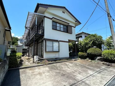 ◇ All-electric property ◇ Parking for 3 cars in parallel ◇ 5DK + storage ◇ Good view
