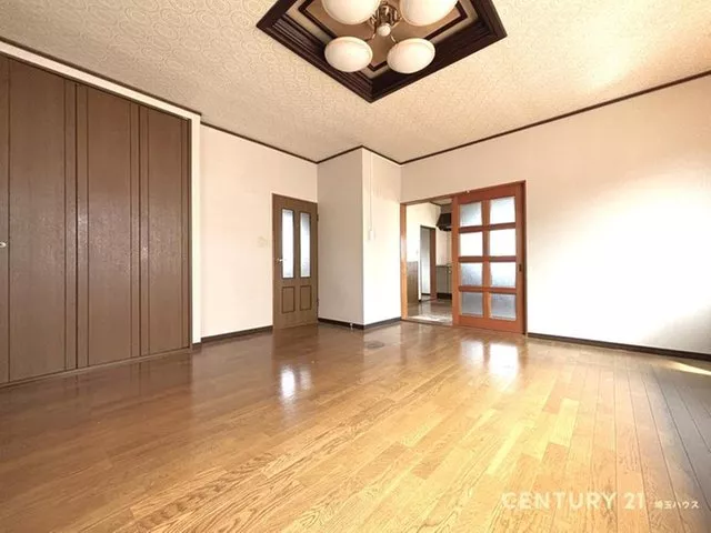 Spacious detached house for a comfortable living ♪ "Immediate viewing available!"
