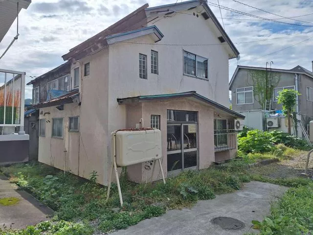 Otaru City Suminoue 1-chome (Minami-Otaru Station) 2-story 4LDK