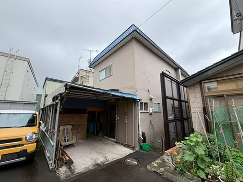 A single-story house built in 1995! Close to Atsuta Fishing Port and easily accessible to the morning market!