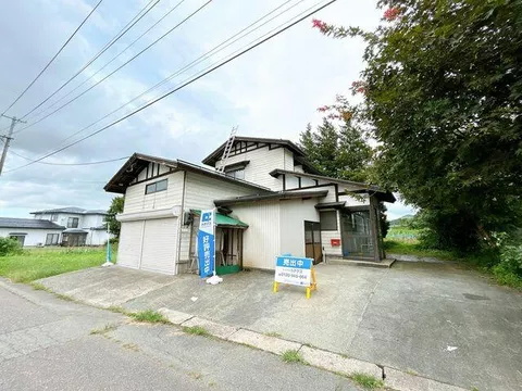 Yuzawa City, Iwasaki, Kamijuku (Yuzawa Station) 2-story building 4LDK