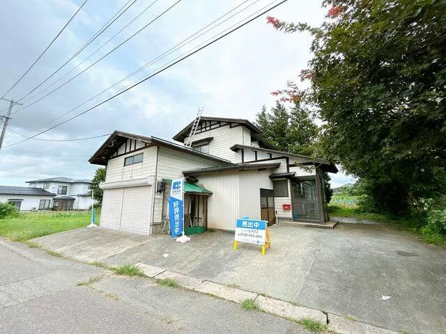 Yuzawa City, Iwasaki, Kamijuku (Yuzawa Station) 2-story building 4LDK