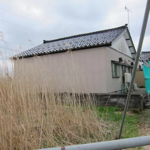 Sakata City, Yonemshima, Shimonakamichi (Minatochukai Station) Single-story building 3DK