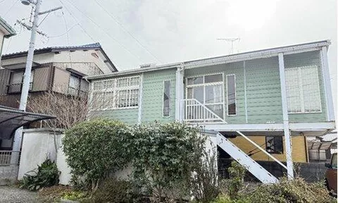 Ube City, Nishikajihara 3-chome (Higashinokawa Station) 2-story studio