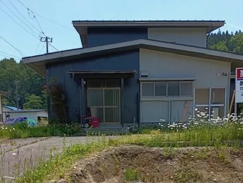 Yonezawa City, Tachiyama 5-chome (Nishi-Yonezawa Station) 2-story building 5DK