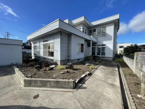 Yonezawa City, Higashi 3-chome (Yonezawa Station) 2-story building 4LDK