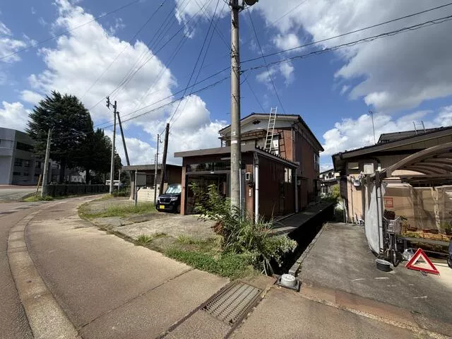 Ojiya City, Kaminoyama 3-chome (Ojiya Station), 2-story, 5DK