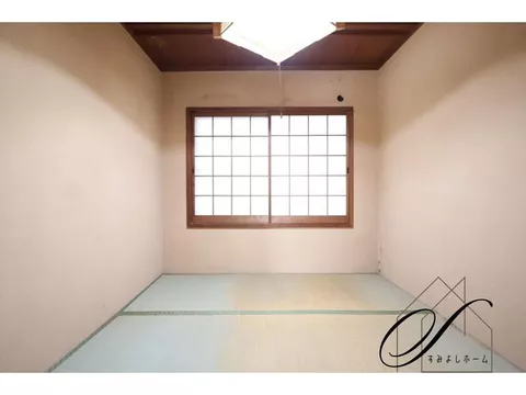 Brightness with south exposure ◎ Roofed parking ♪ Frontage 5.9m / Vacant house for easy viewing / Income potential also considered ♪