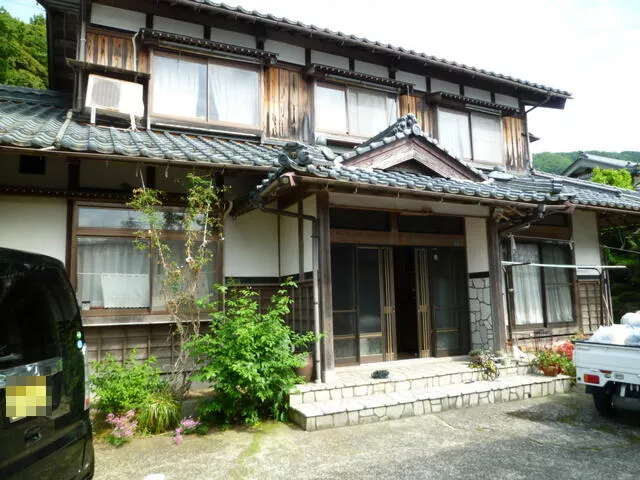 Mikata Kamichiku District, Wakasa Town, Naruse (Mikata Station) 2-story 11DK
