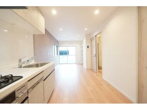 Renovated in 2025! Monthly payments from 36,000 yen! 20 minutes on foot from Owada Station! Immediate viewing available!