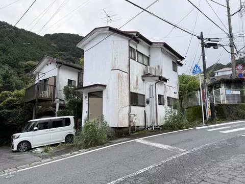 Atami City Aobacho (Kinomiya Station) two-story building 3LDK