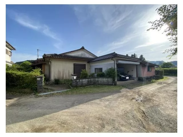 3,980,000 yen (southwest direction from Kobayashi Station)