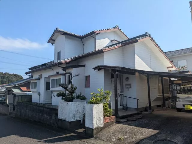 Higashiusuki District, Kadogawa Town, Minamioka 1-chome (Kadogawa Station) 2-story building 5DK