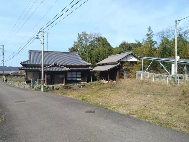 Niihama City, Oosaiin (Nakahagi Station) Single-story building 6K