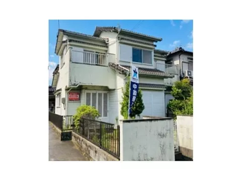 Southeast facing with good sunlight! A used detached house in a rich and calm natural environment♪