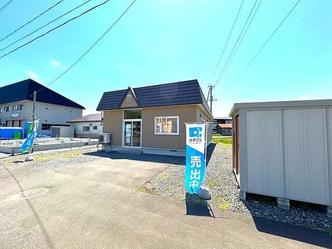Used single-family home in Atsubetsu Town, Hiyama District