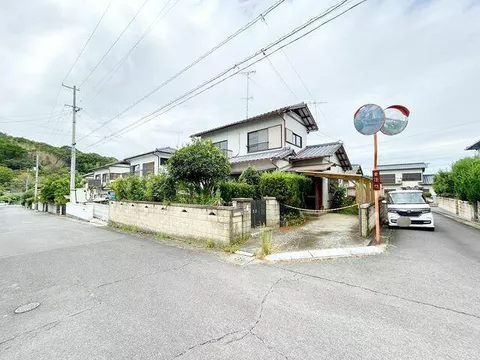 Marugame City, Iiyama Town Higashisakamoto (Hayabuki Station), 2-story, 3LDK