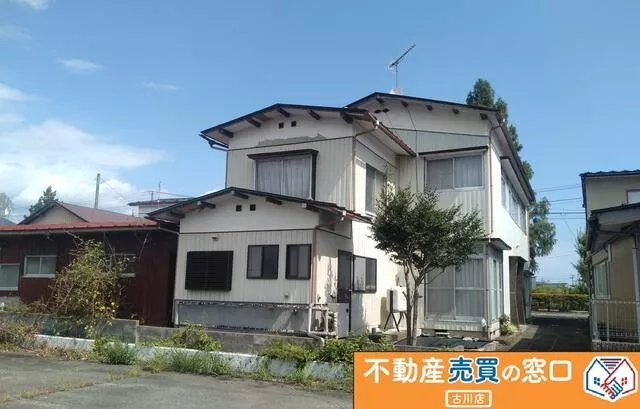 2F 7DK in Aza-Anabata, Kami-machi, Kabi-gun (Nishikogawa Sta.)

3,000,000 yen