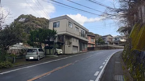 Nagasaki City, Onanoto 4-chome, 2 stories above ground, 1 basement, 5SLDK