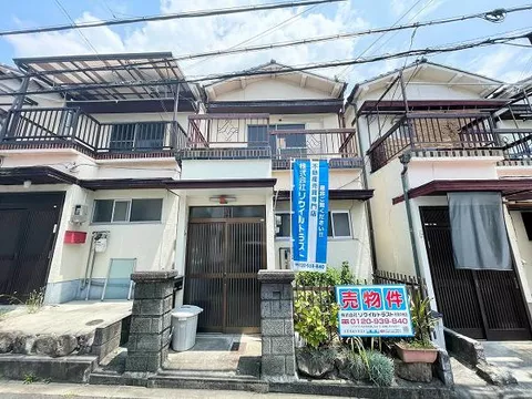 Izumi City Kamida Town (Kita-Shinota Station) 2-story 4DK
