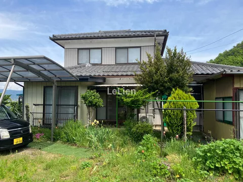 Chikuma City, Oaza Kurashina (Yashiro High School Mae Station), 2-story building