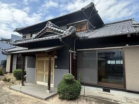 Used single-family home in Hyogami, Miki Town, Kida District