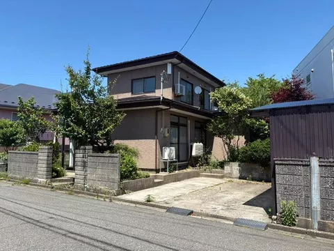 Soto-Asahikawa Hachiman-ta 1 (Izumi Soto-Asahikawa Station) 9 million yen