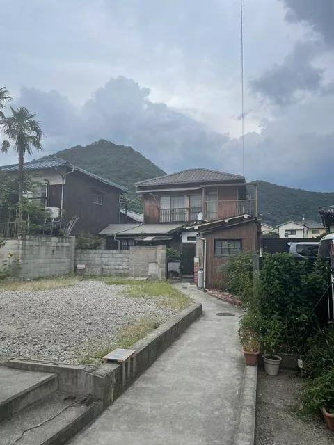 Mihara City Higashimachi 2-chome (Mihara Station) 2-story 5K