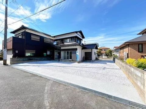 [Open House] Interior and exterior renovation completed / Seismic work / Water facilities replacement / Parking for 4 cars