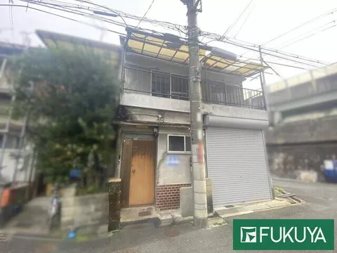 Hirakata City, Matsuoka-cho (Miyanoshaka Station) 2-story 3DK