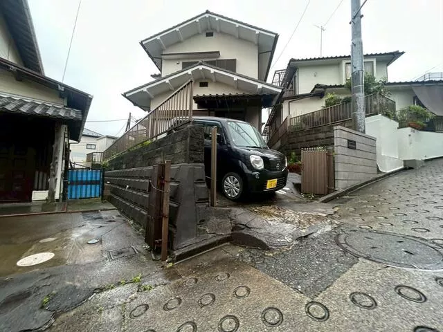 Hadano City, Minami-Yana (Tokaidaigakumae Station), 2-story, 6DK