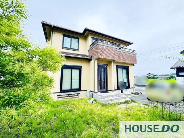 Used house 3LDK built by Ichijo Komuten. Good sunlight, parking for 2 cars, 10 minutes on foot to Kushigata Elementary School