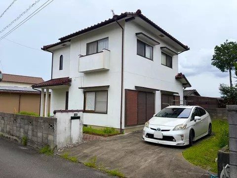 Kurashiki City Tamashima Kashima (Kanemitsu Station) 2-story building 3LDK