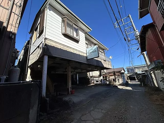 Used single-family home Fujiyoshida City Kamiyoshida Higashi 2-chome House