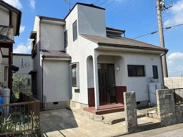 ■ Owner change property! Annual yield 10.9%! ■ Good sunlight and clean water facilities!