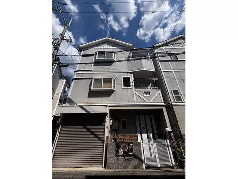 It is a highly convenient and quiet residential area♪