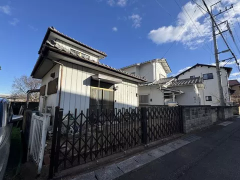 Takasaki City, Shimotoyooka Town (Kitakazaki Station) 2-story building 3DK