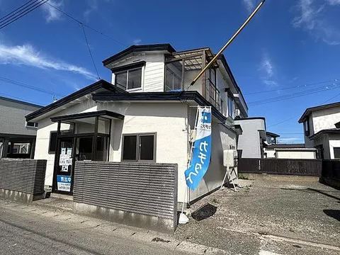 Used single-family home in Tsugaru-gun, Tsuruta Town, Oaza Tsuruta, Aihara
