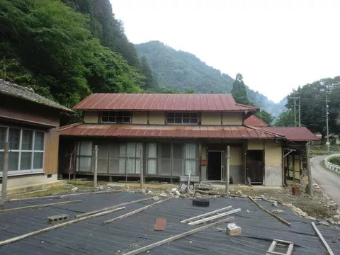 Himeji City, Yumesaki Town, Yamanouchi (Mizoguchi Station) 2-story building 8SDK