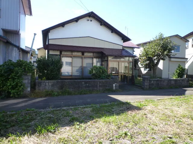 Noshiro City, Futatsui Town, Michikawara (Futatsui Station) 2-story 5K