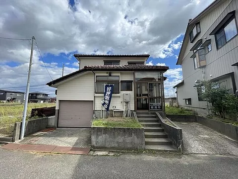 Used single-family house KEM Niigata City Minami Ward Mikata 1st phase Used house