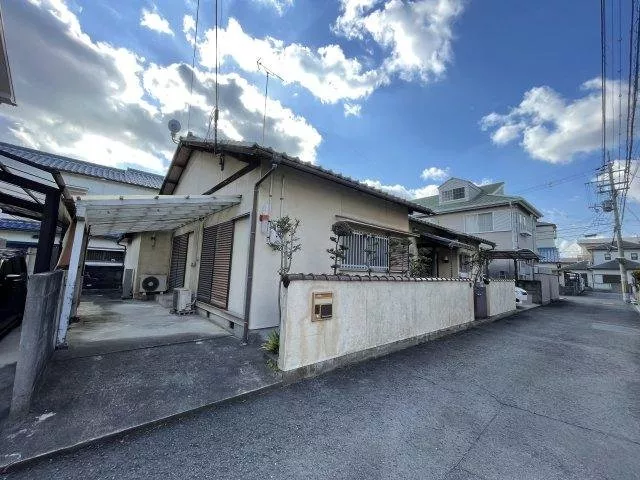 Sakaetani (Kinokawa Station) 7.5 million yen