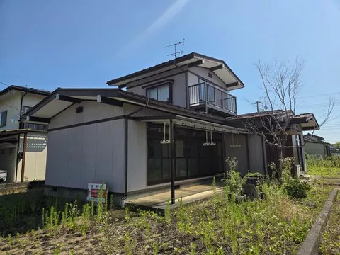 Oshu City, Mizusawa Sakurakawa, Aza Higashitakayama (Mizusawa Station), 2-story, 4DK